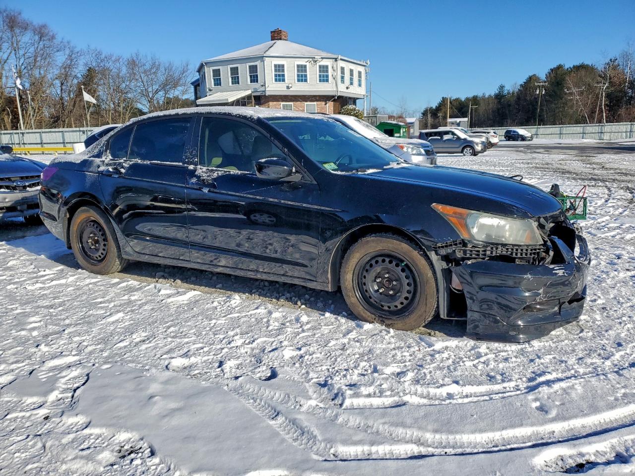 2011 HONDA ACCORD LX photo 4