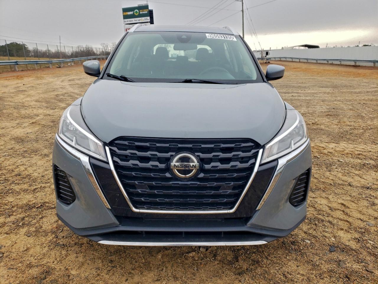 2021 NISSAN KICKS SV photo 5