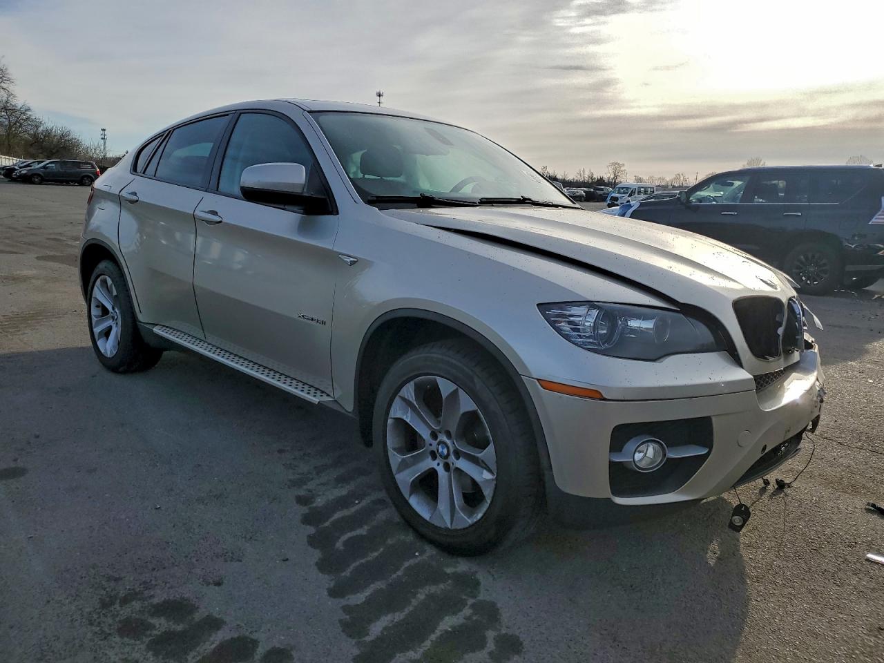 2012 BMW X6 XDRIVE35I photo 4