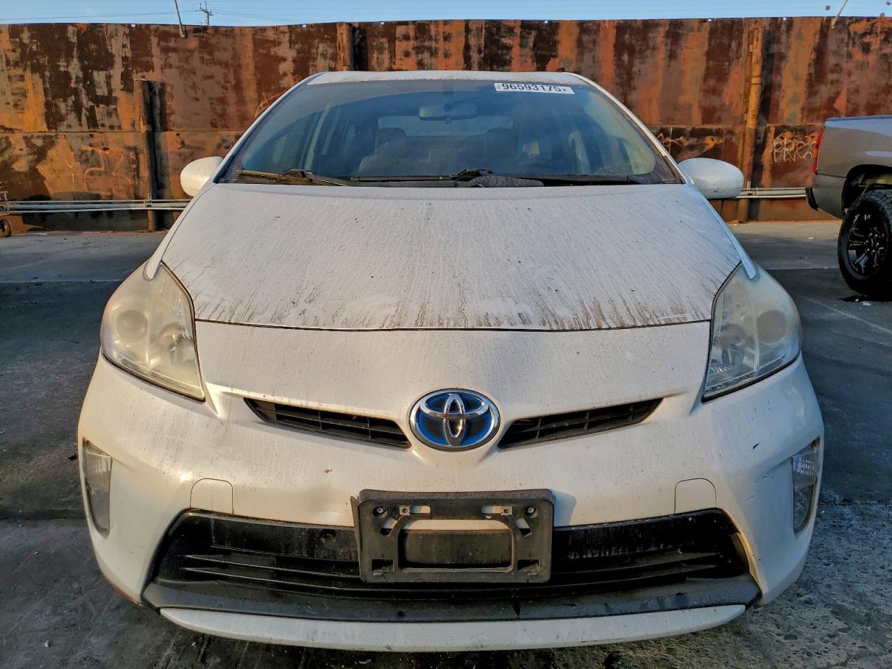 2014 TOYOTA PRIUS photo 5