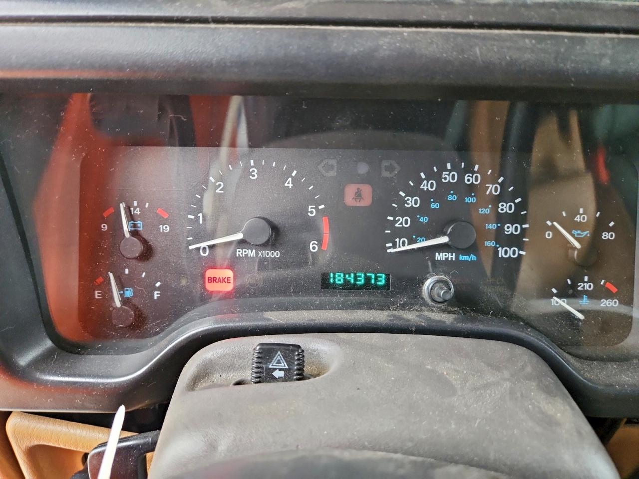 1997 JEEP WRANGLER / TJ SAHARA photo 9