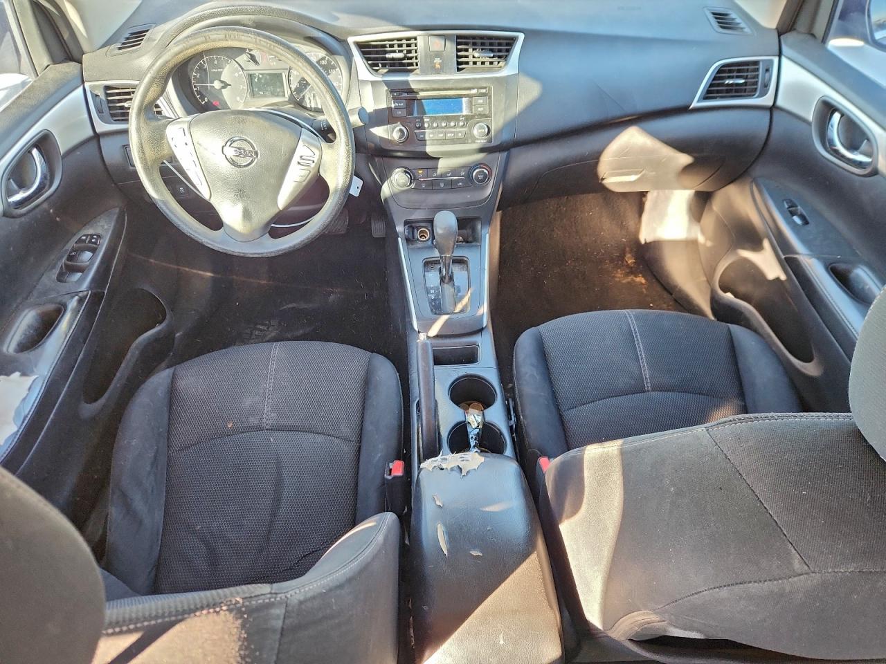 2016 NISSAN SENTRA S photo 8