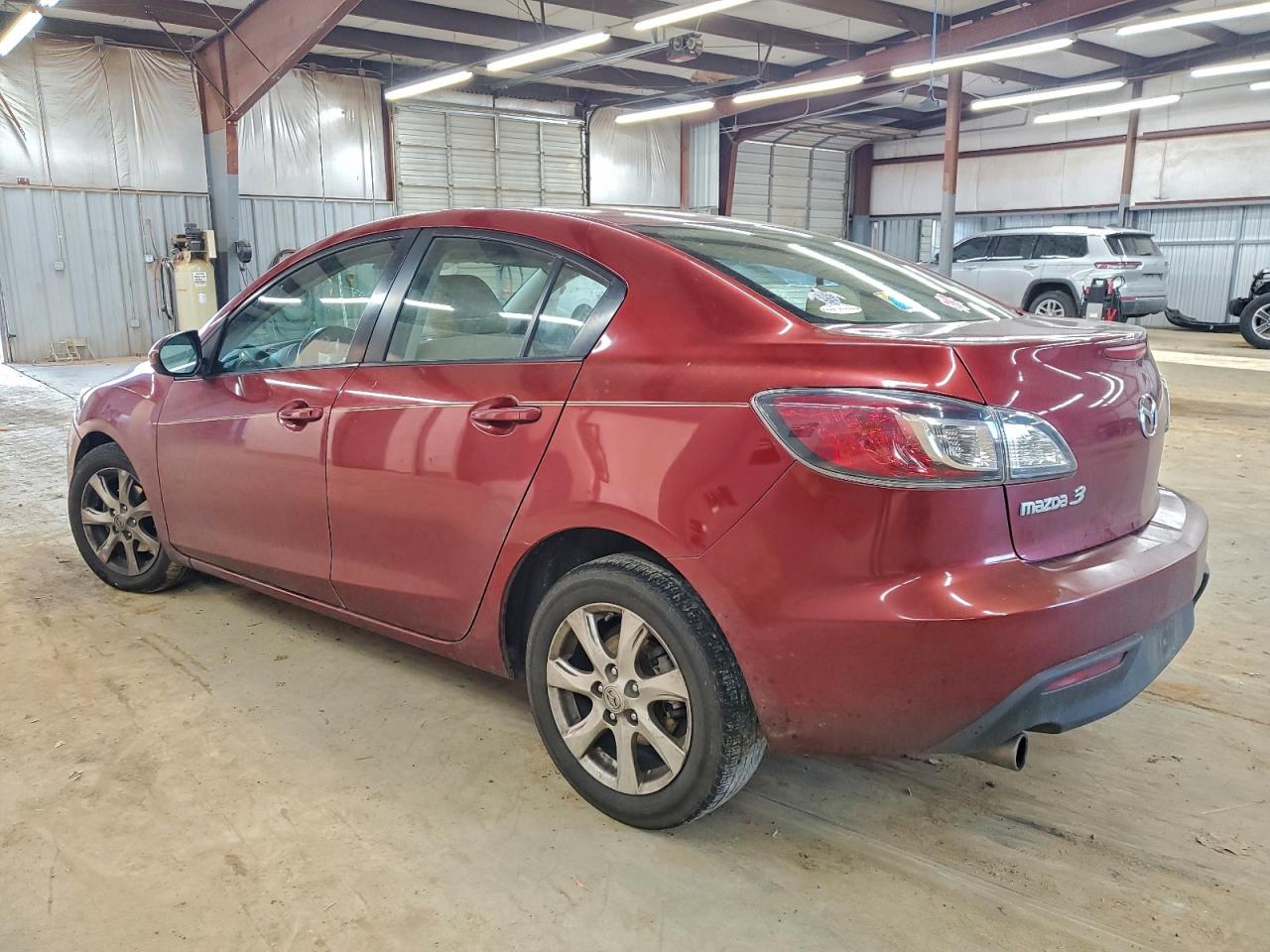 2010 MAZDA 3 I photo 2