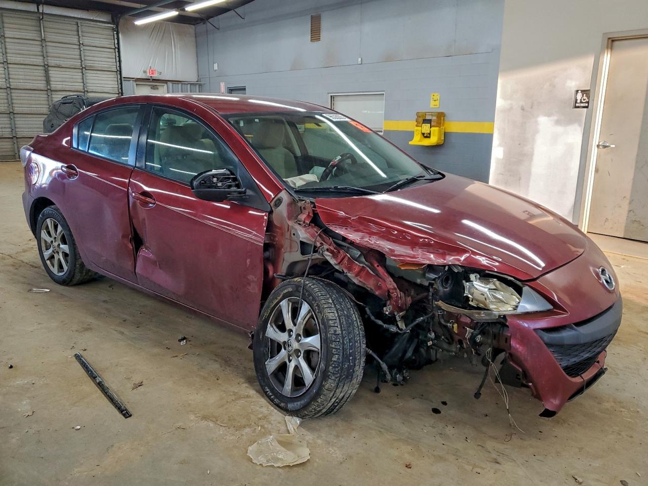 2010 MAZDA 3 I photo 4