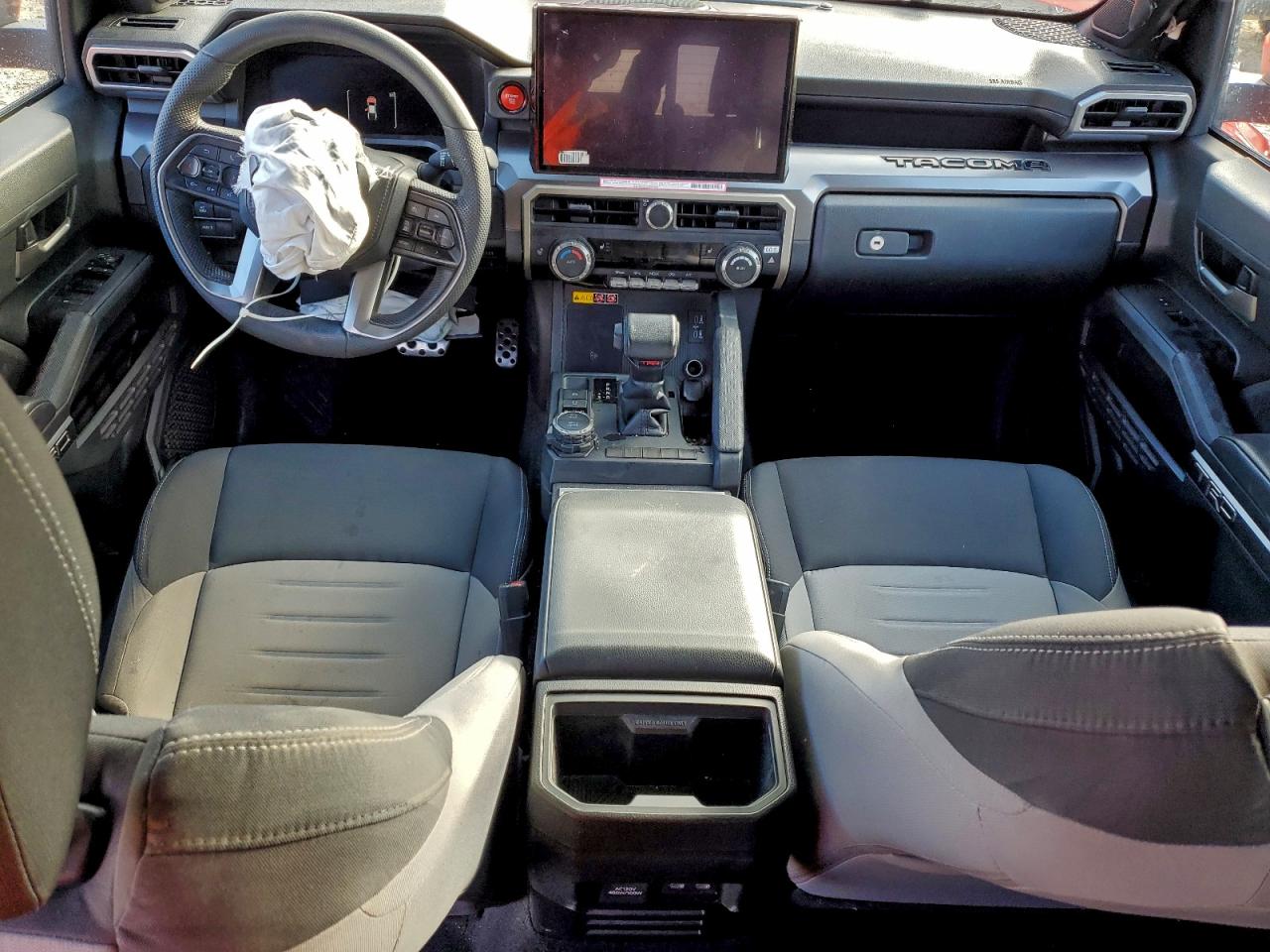 2024 TOYOTA TACOMA DOUBLE CAB photo 8