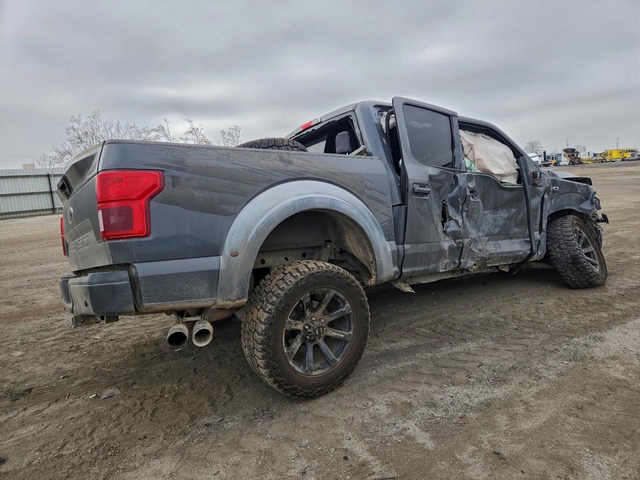 2018 FORD F150 SUPERCREW photo 3