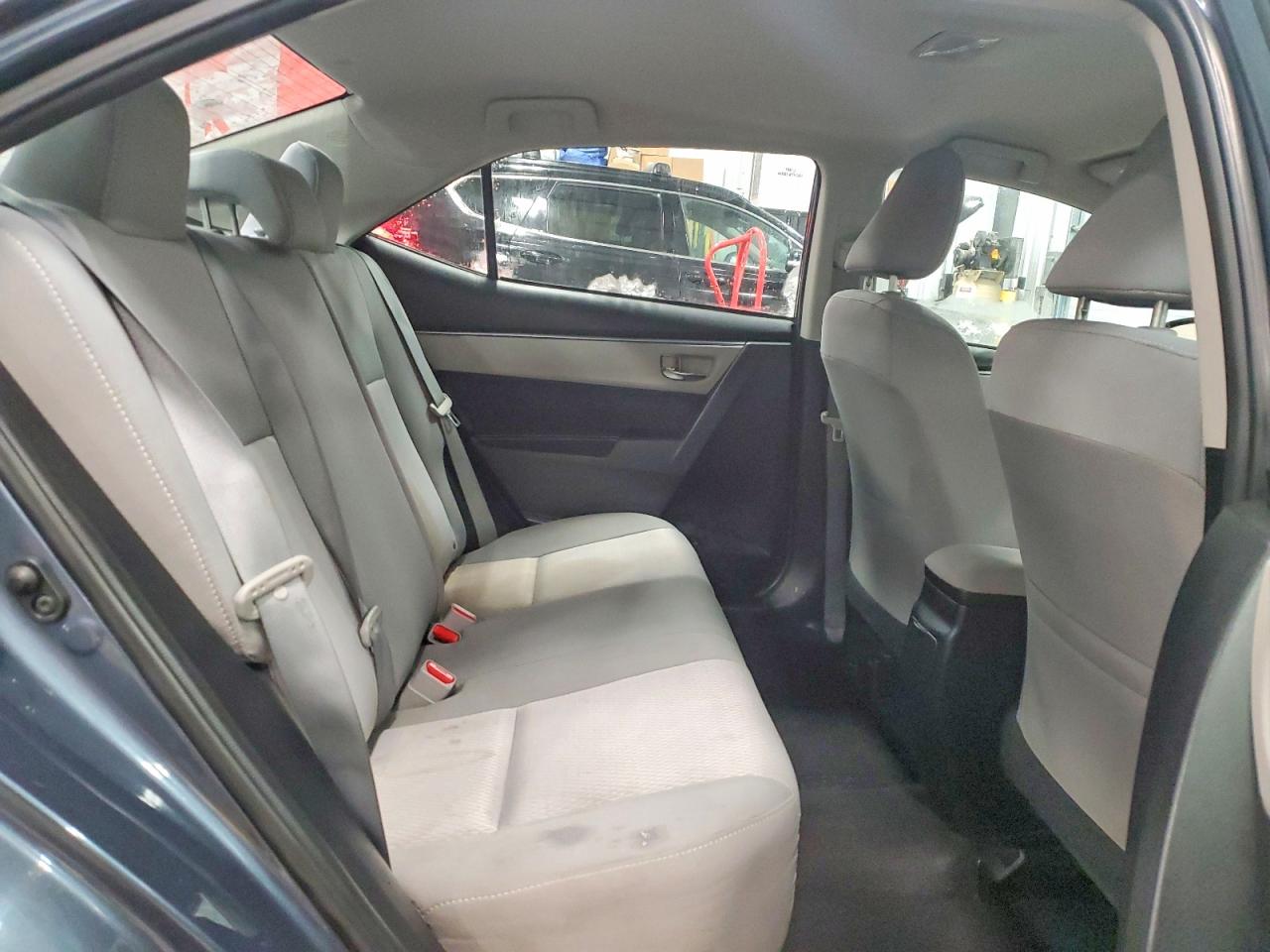 2014 TOYOTA COROLLA L photo 19