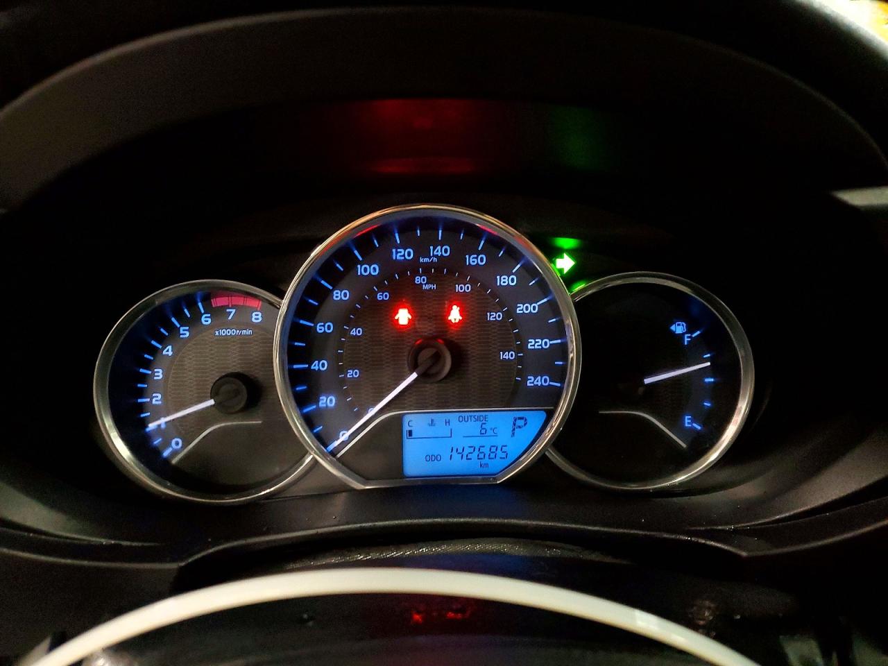 2014 TOYOTA COROLLA L photo 17