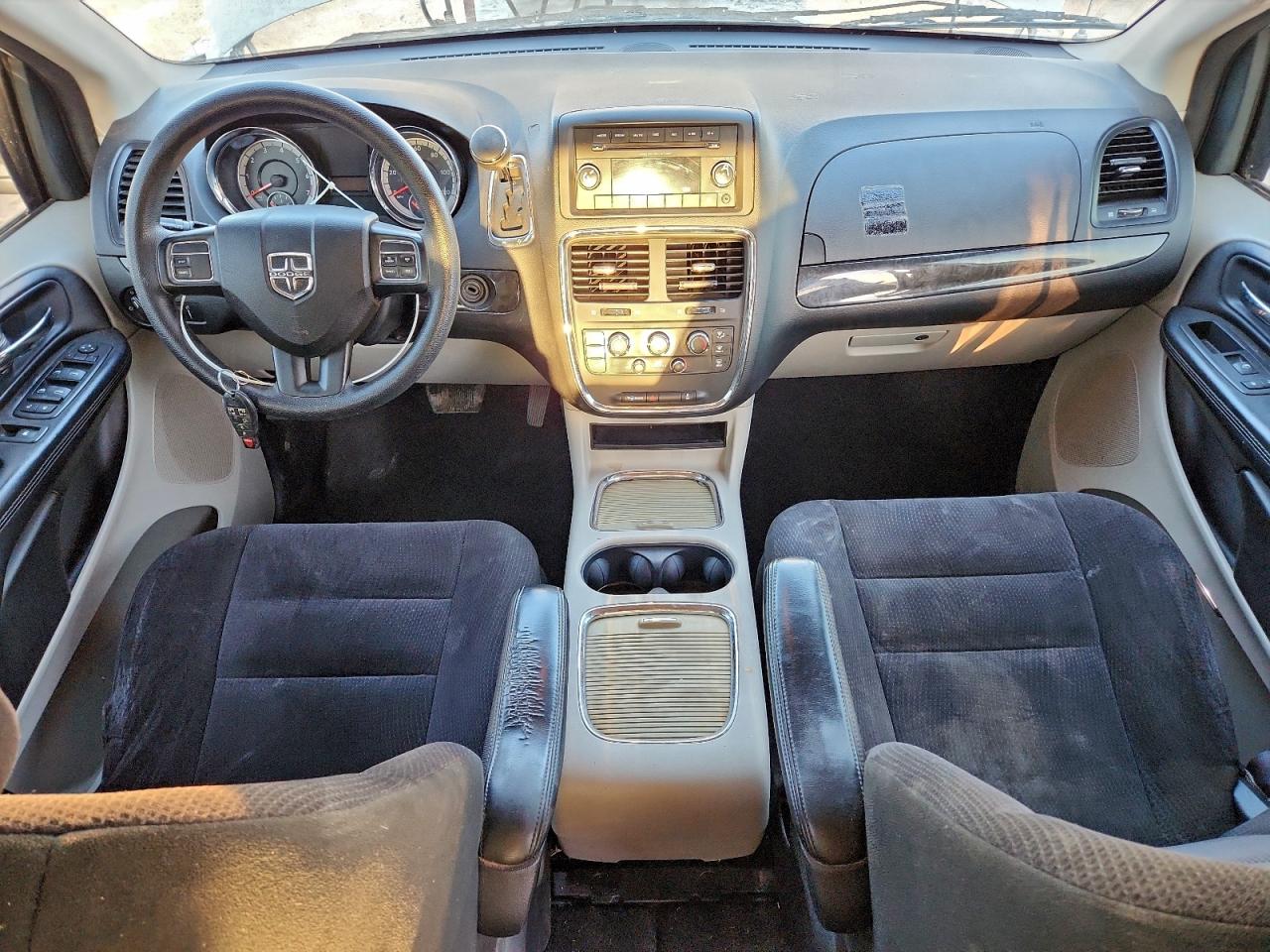 2015 DODGE GRAND CARAVAN SXT photo 15