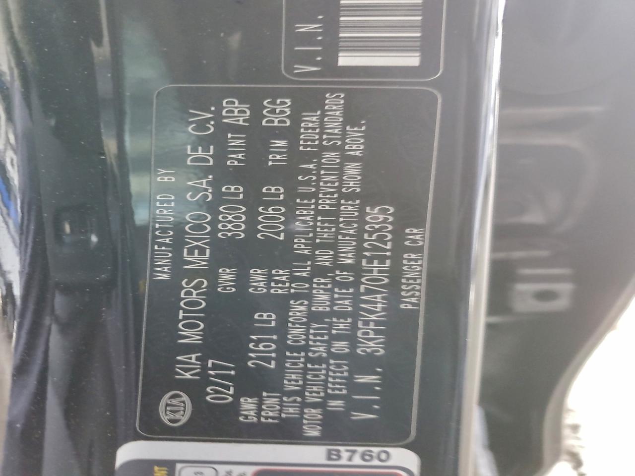 2017 KIA FORTE LX photo 13
