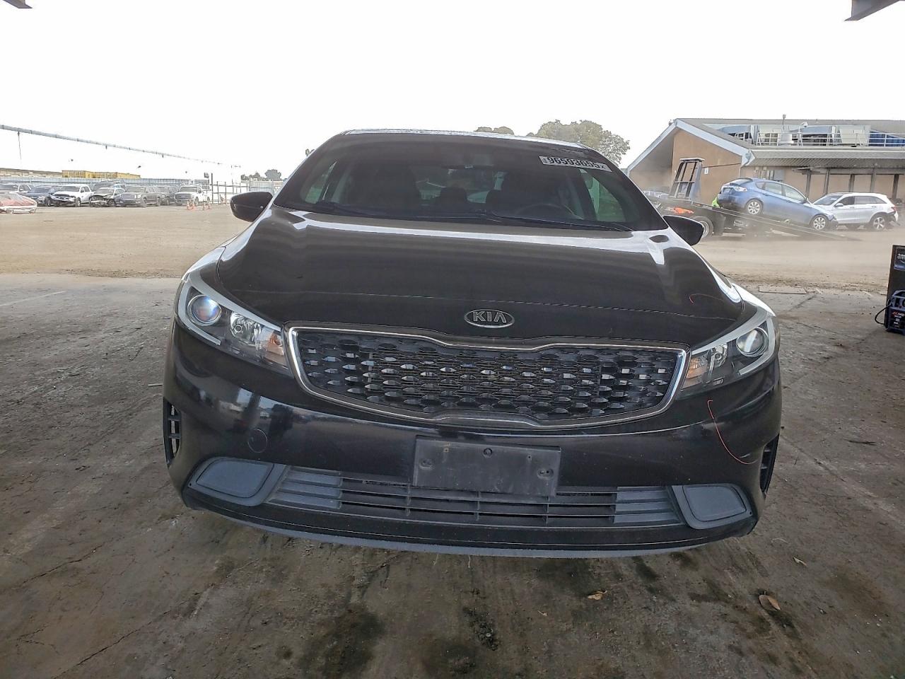 2017 KIA FORTE LX photo 5
