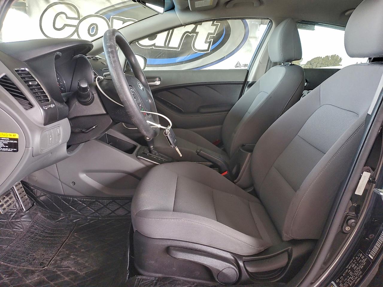 2017 KIA FORTE LX photo 7