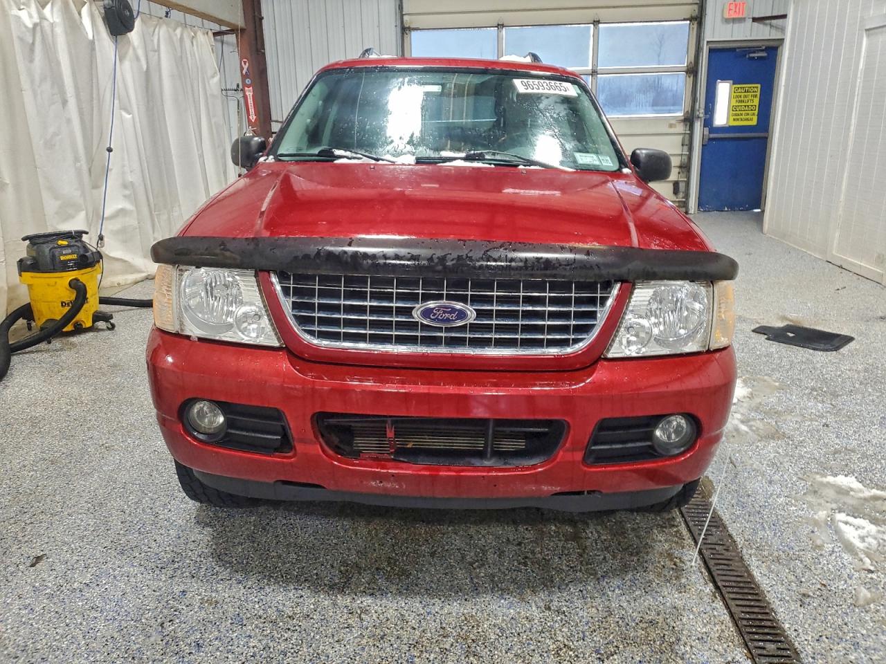 2005 FORD EXPLORER XLT photo 5