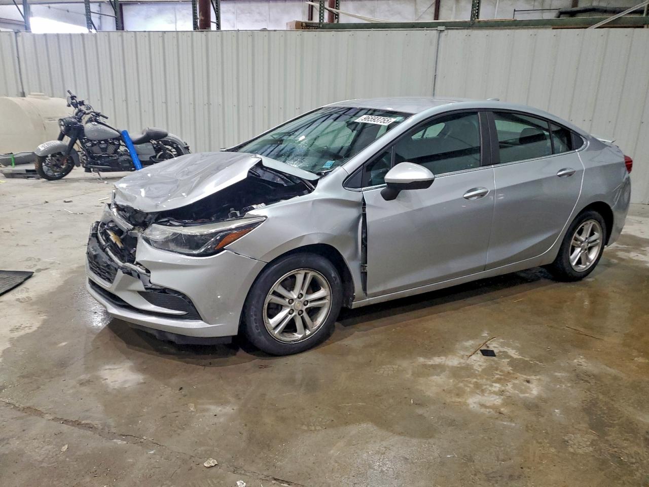 2017 CHEVROLET CRUZE