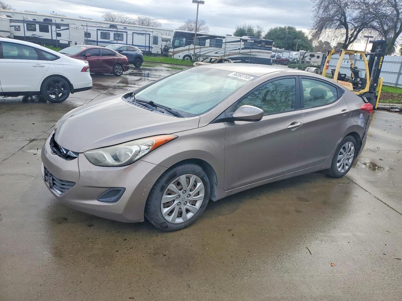 2012 HYUNDAI ELANTRA