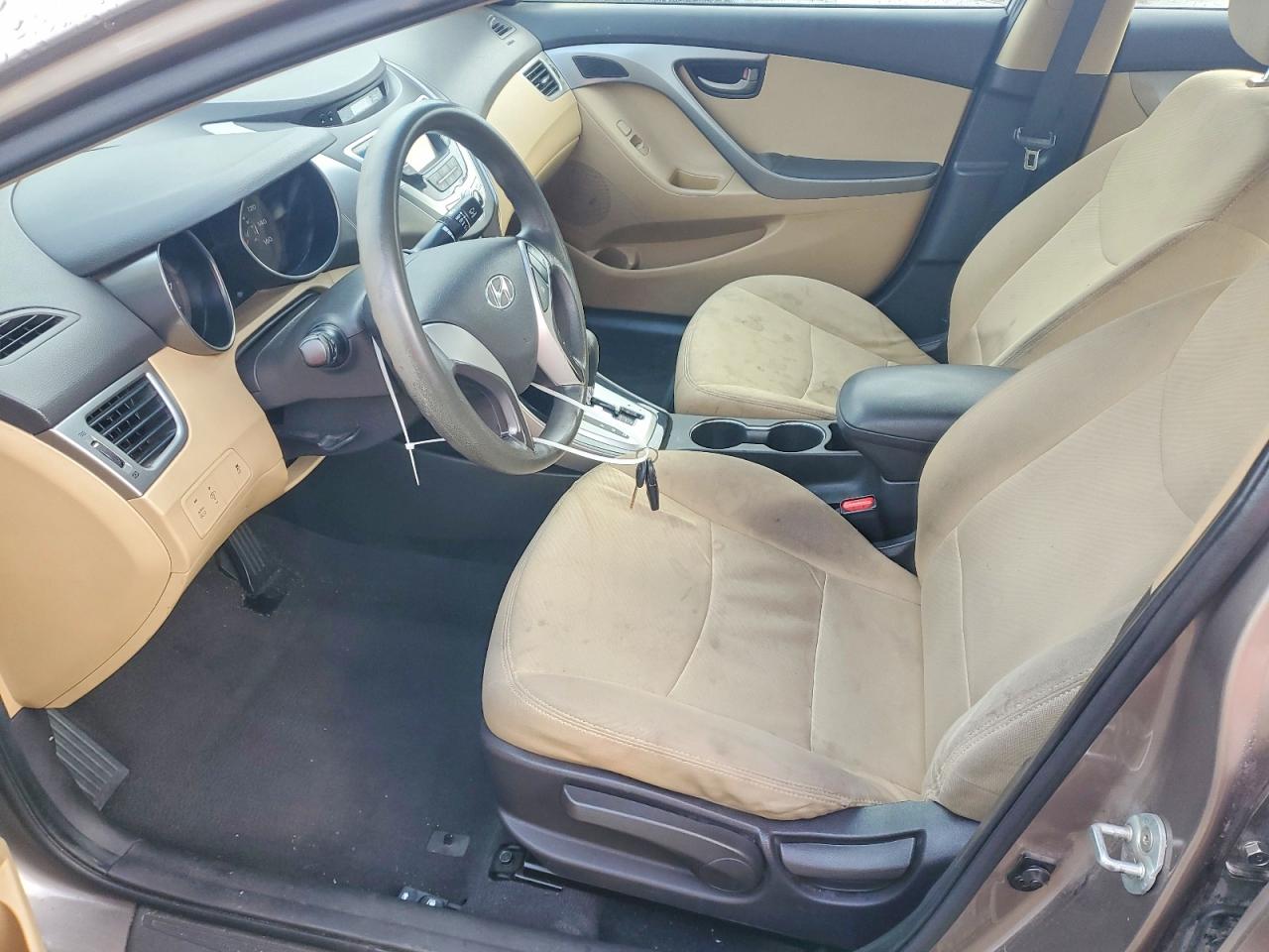 2012 HYUNDAI ELANTRA GLS photo 7
