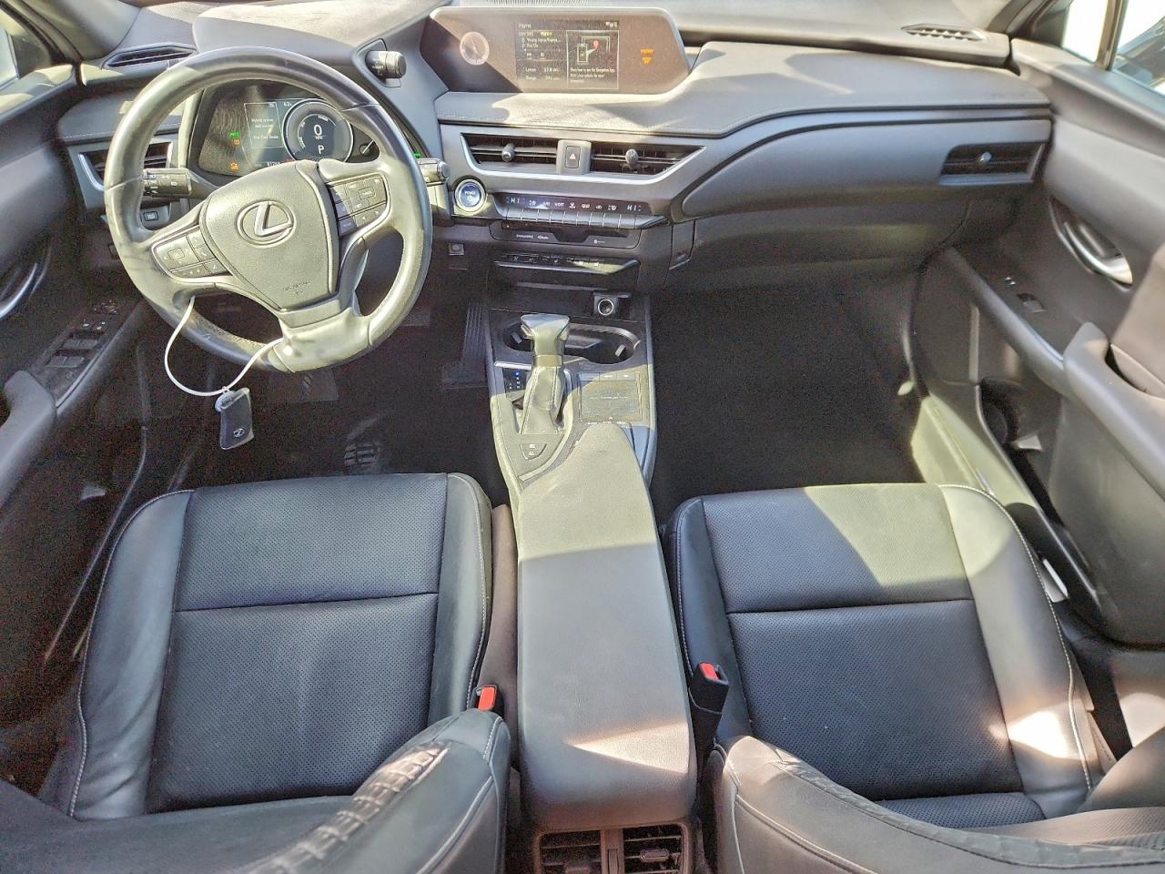 2019 LEXUS UX 250H photo 8
