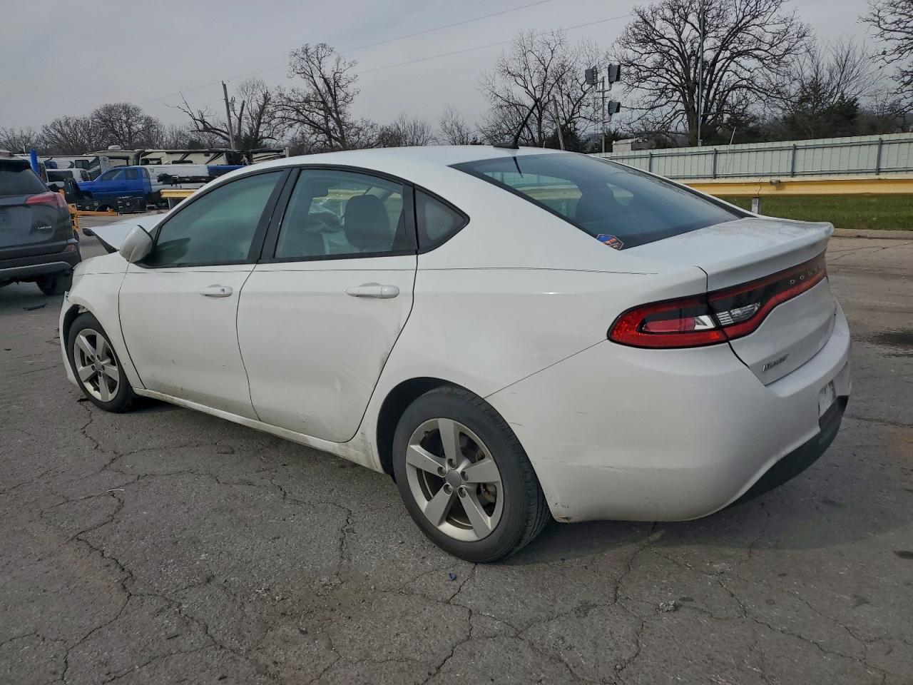 2015 DODGE DART SXT photo 2