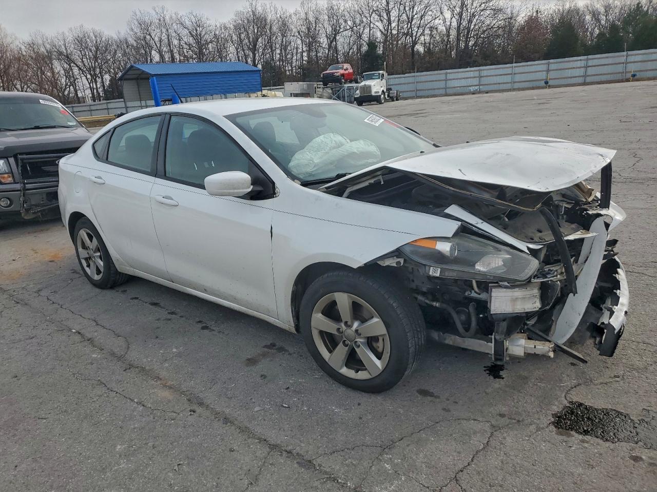 2015 DODGE DART SXT photo 4
