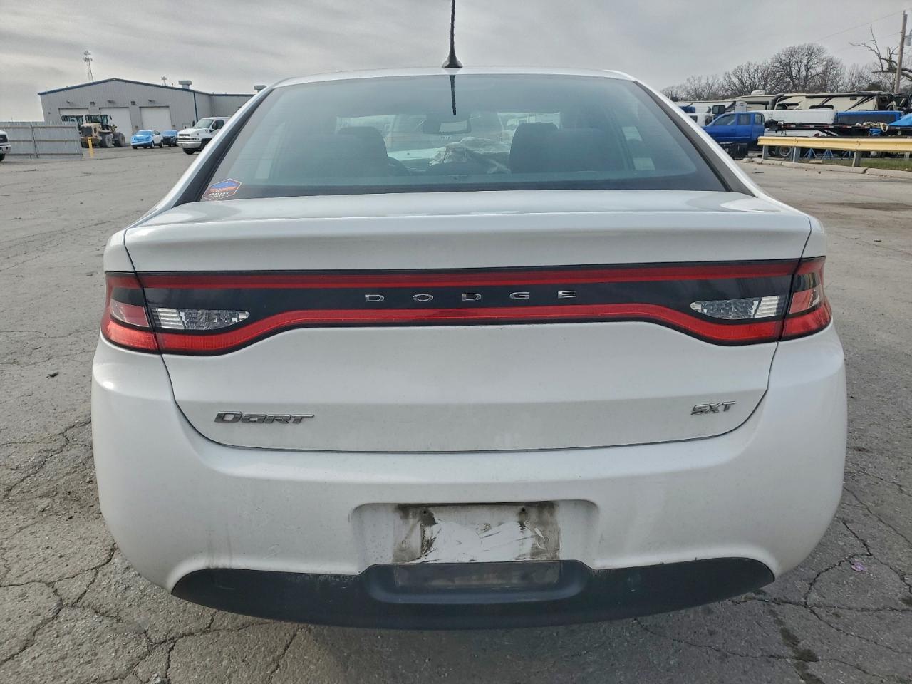 2015 DODGE DART SXT photo 6