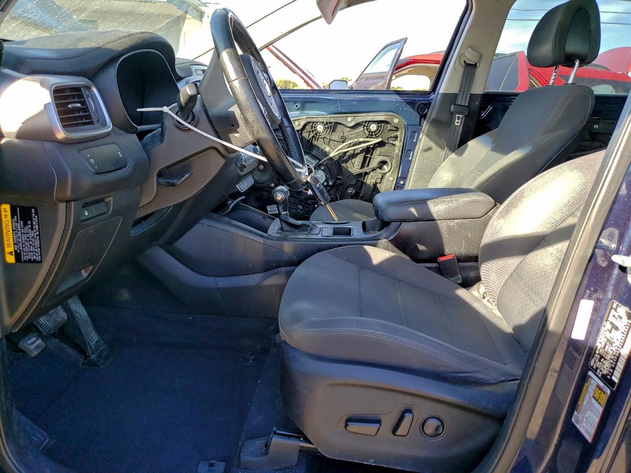 2016 KIA SORENTO LX photo 7