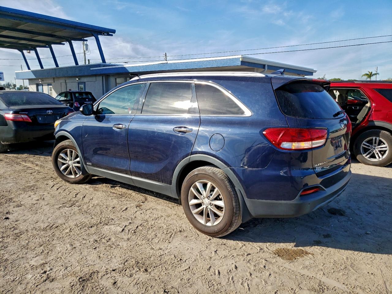 2016 KIA SORENTO LX photo 2
