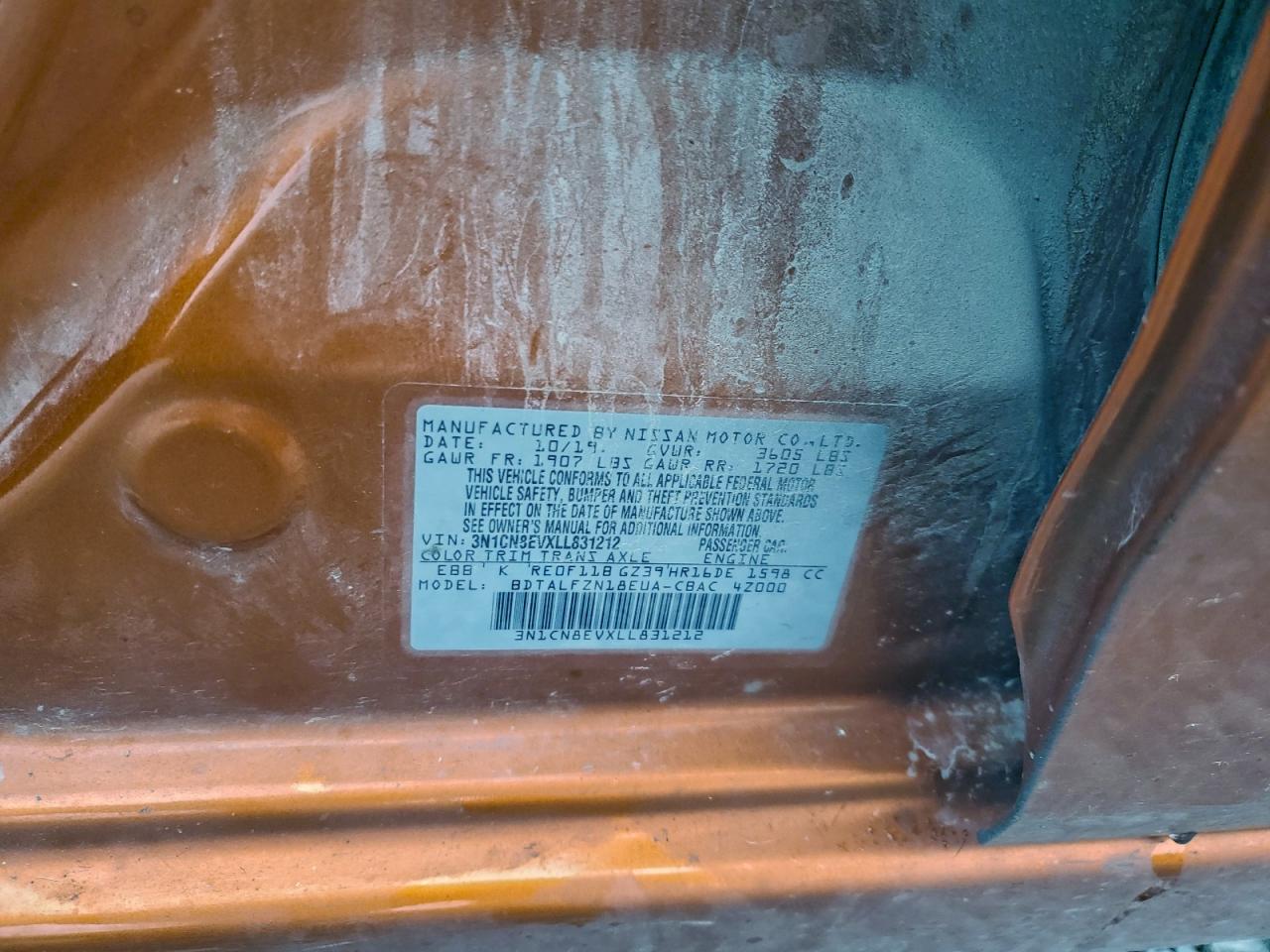2020 NISSAN VERSA SV photo 12