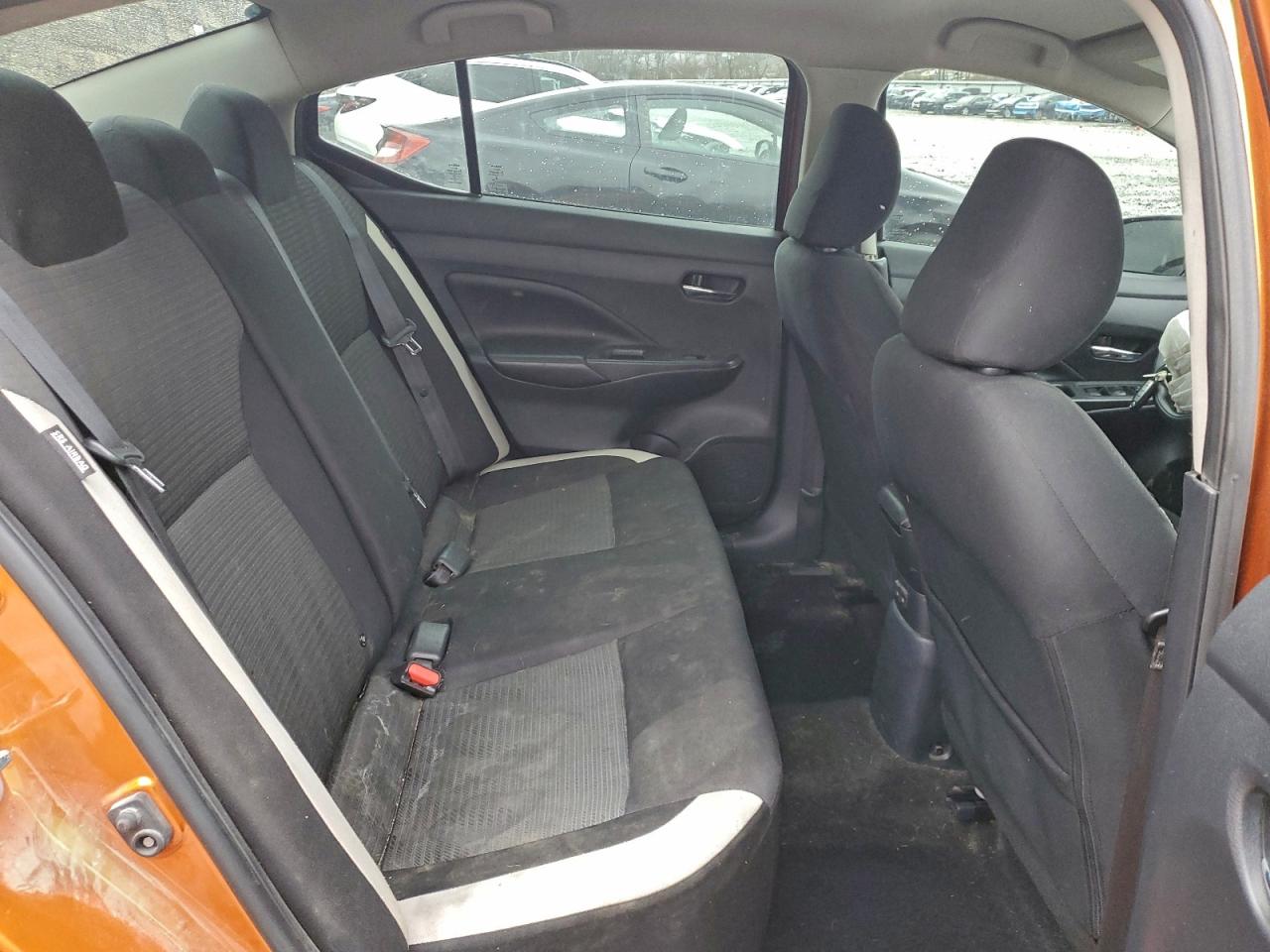 2020 NISSAN VERSA SV photo 10