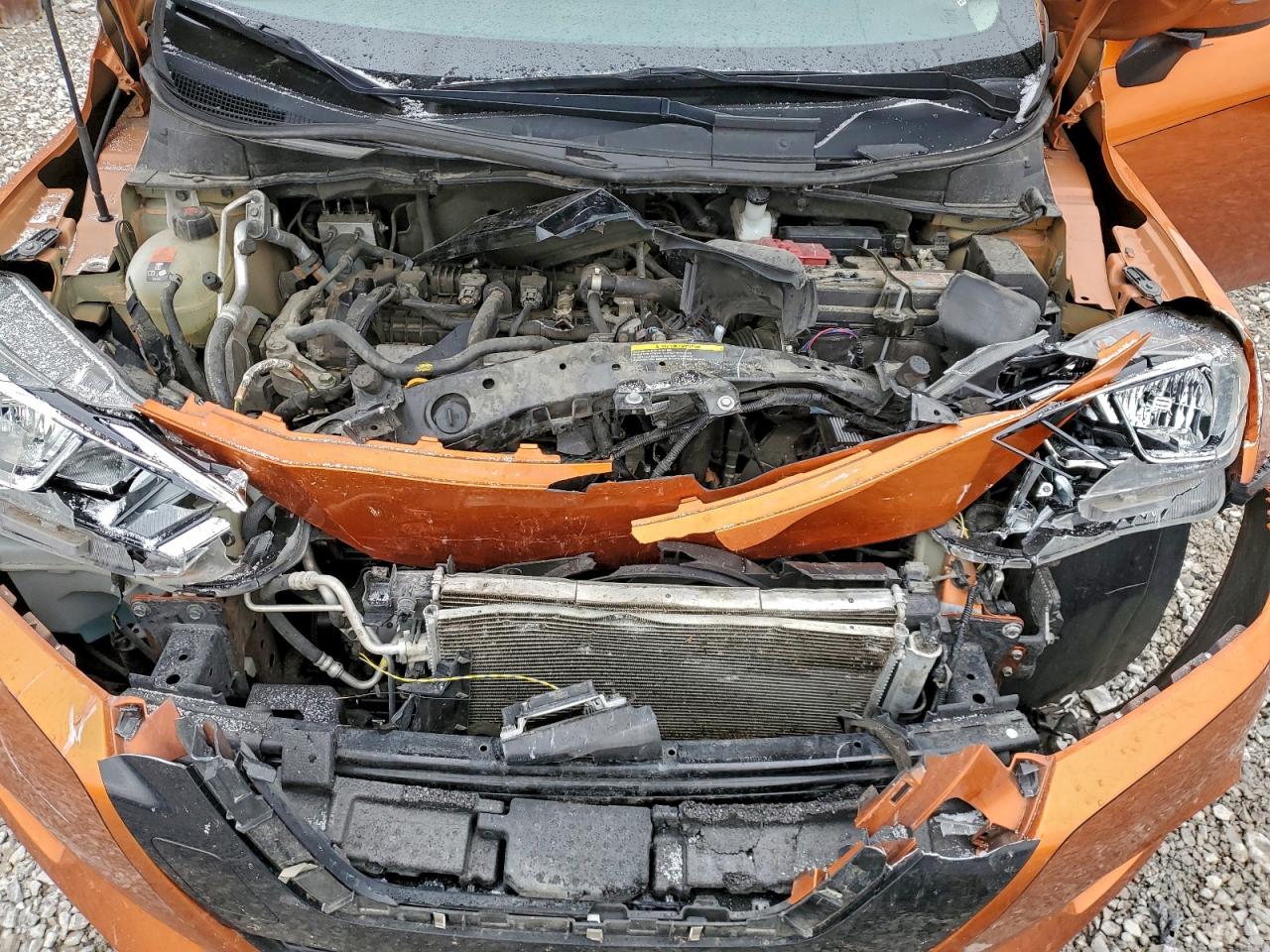 2020 NISSAN VERSA SV photo 11