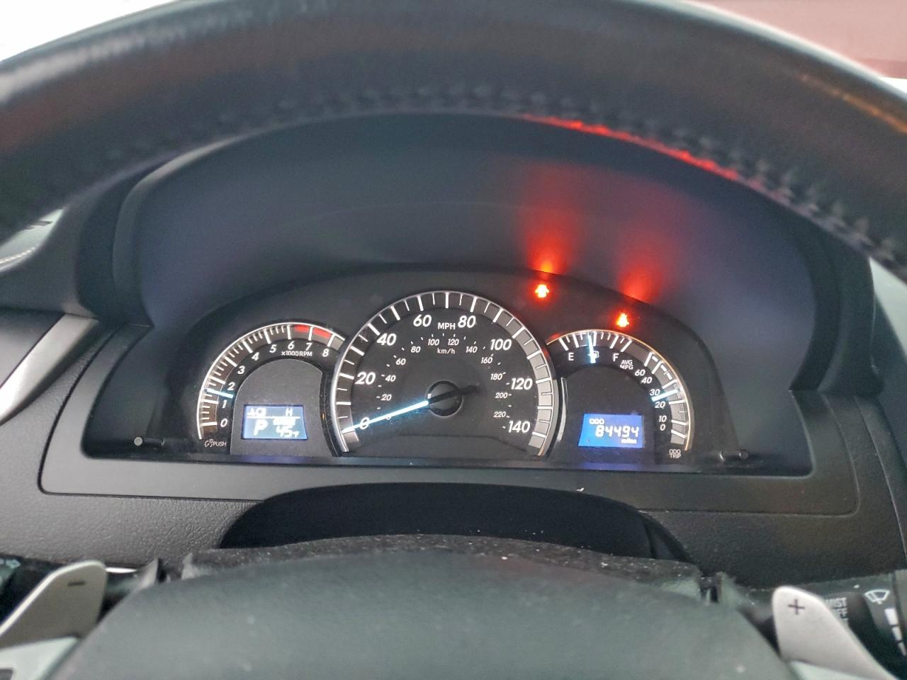 2014 TOYOTA CAMRY L photo 9