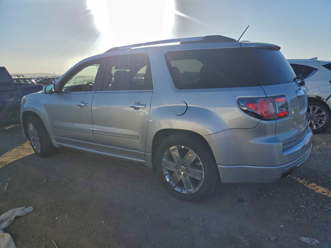 2014 GMC ACADIA DENALI photo 3