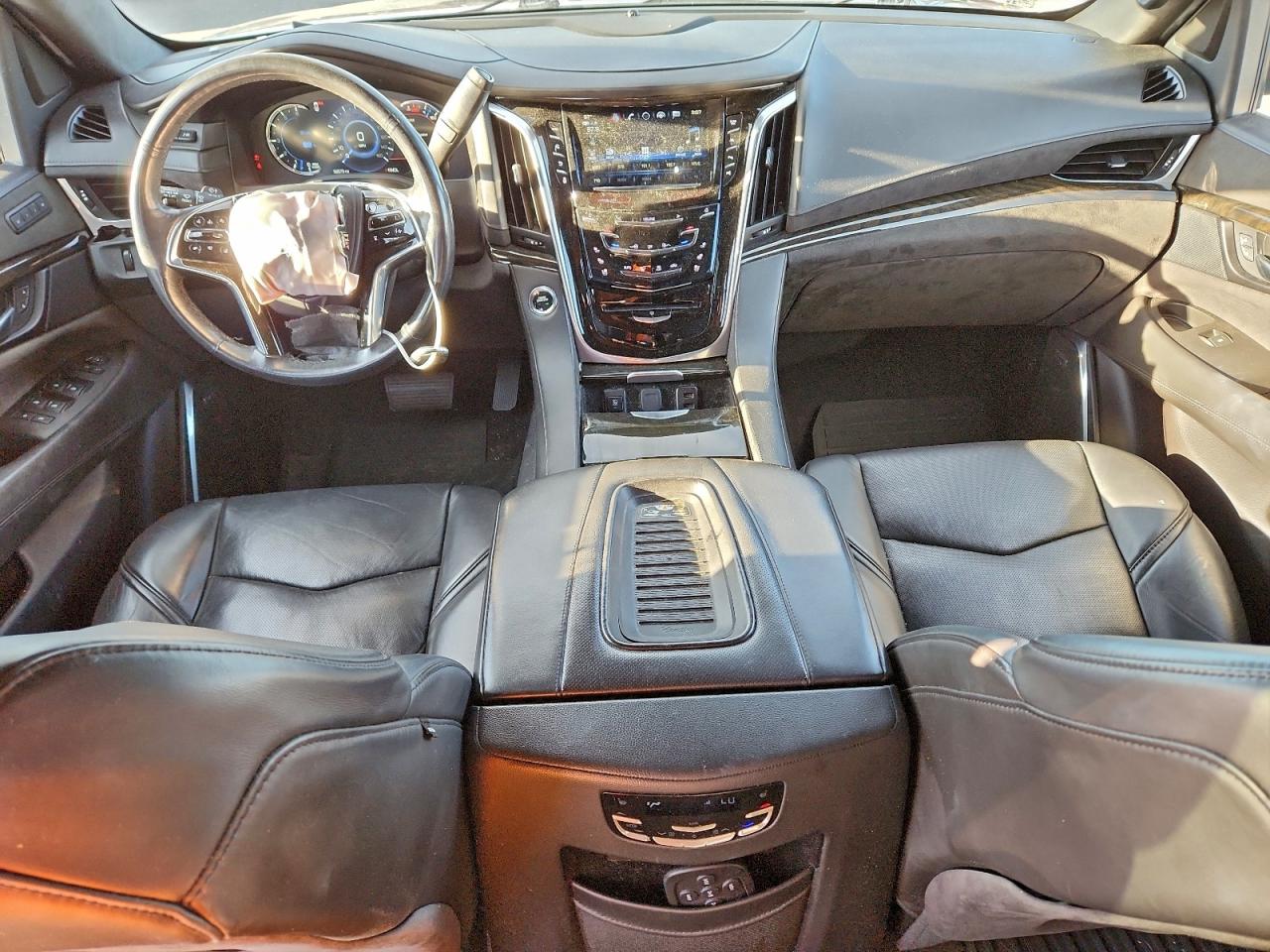 2020 CADILLAC ESCALADE PLATINUM photo 8