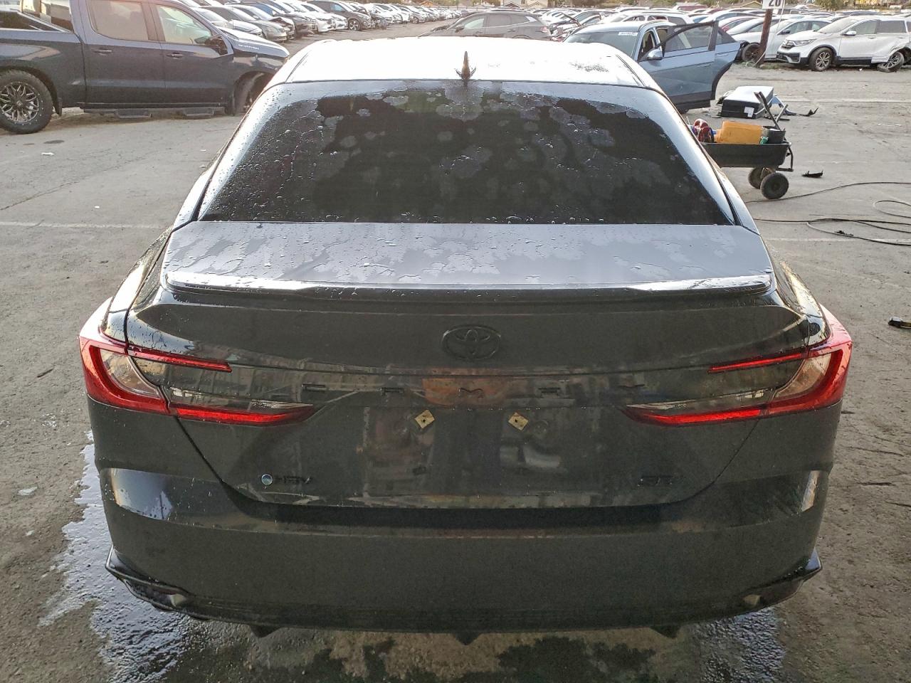 2025 TOYOTA CAMRY XSE photo 6