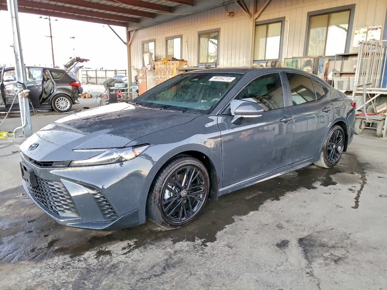 2025 TOYOTA CAMRY