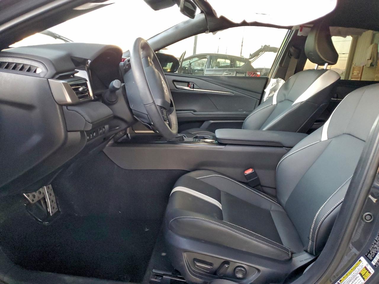 2025 TOYOTA CAMRY XSE photo 7