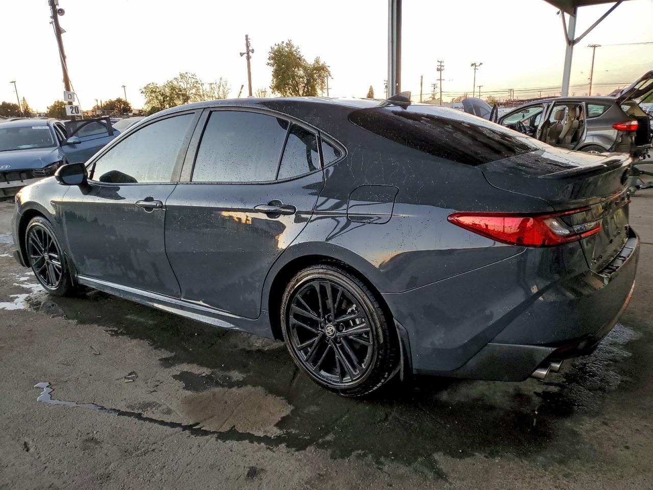 2025 TOYOTA CAMRY XSE photo 2