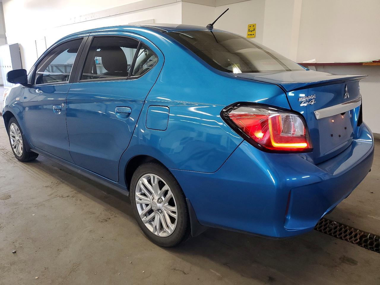 2024 MITSUBISHI MIRAGE G4 ES photo 2