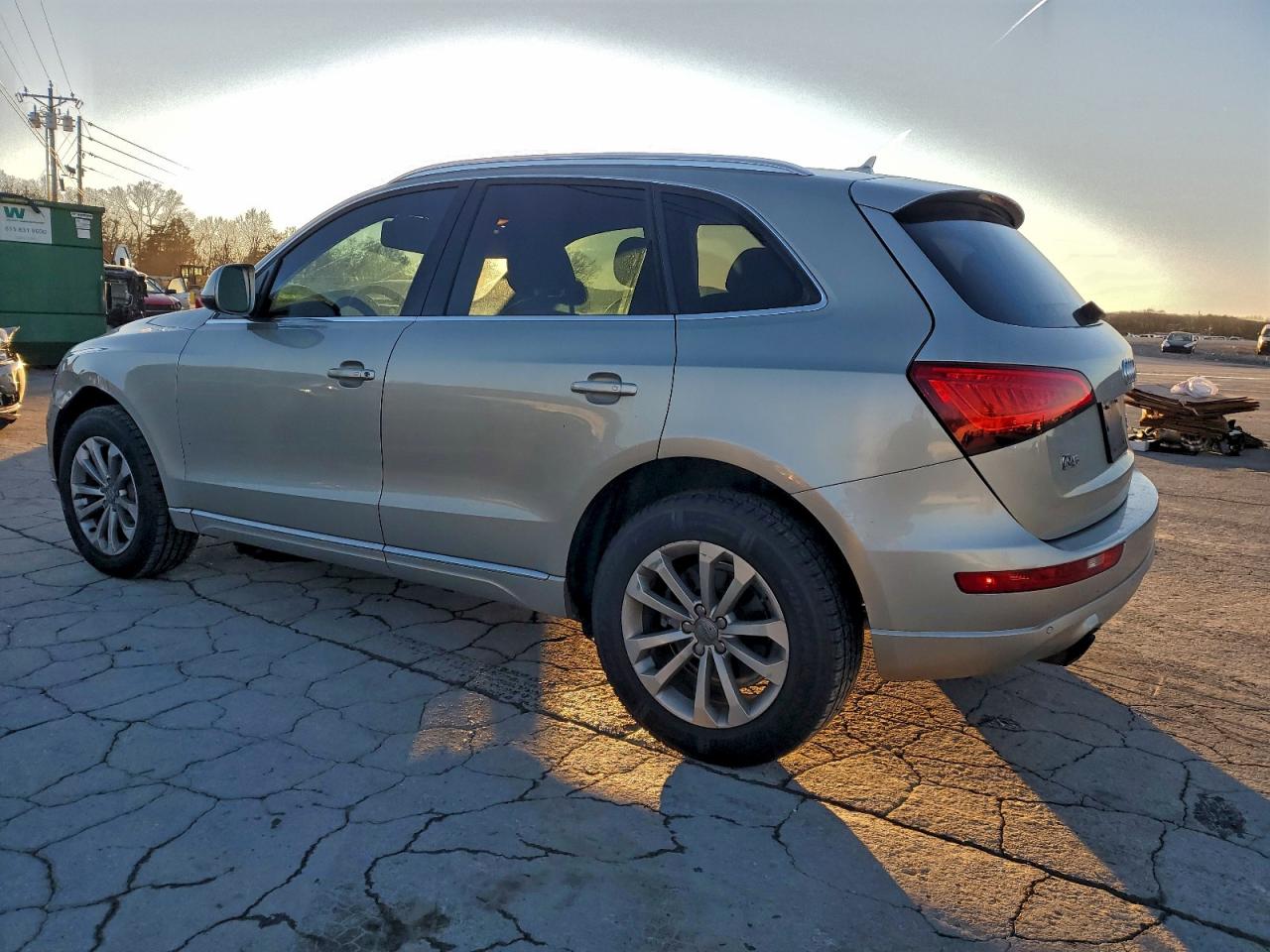 2013 AUDI Q5 PREMIUM PLUS photo 2