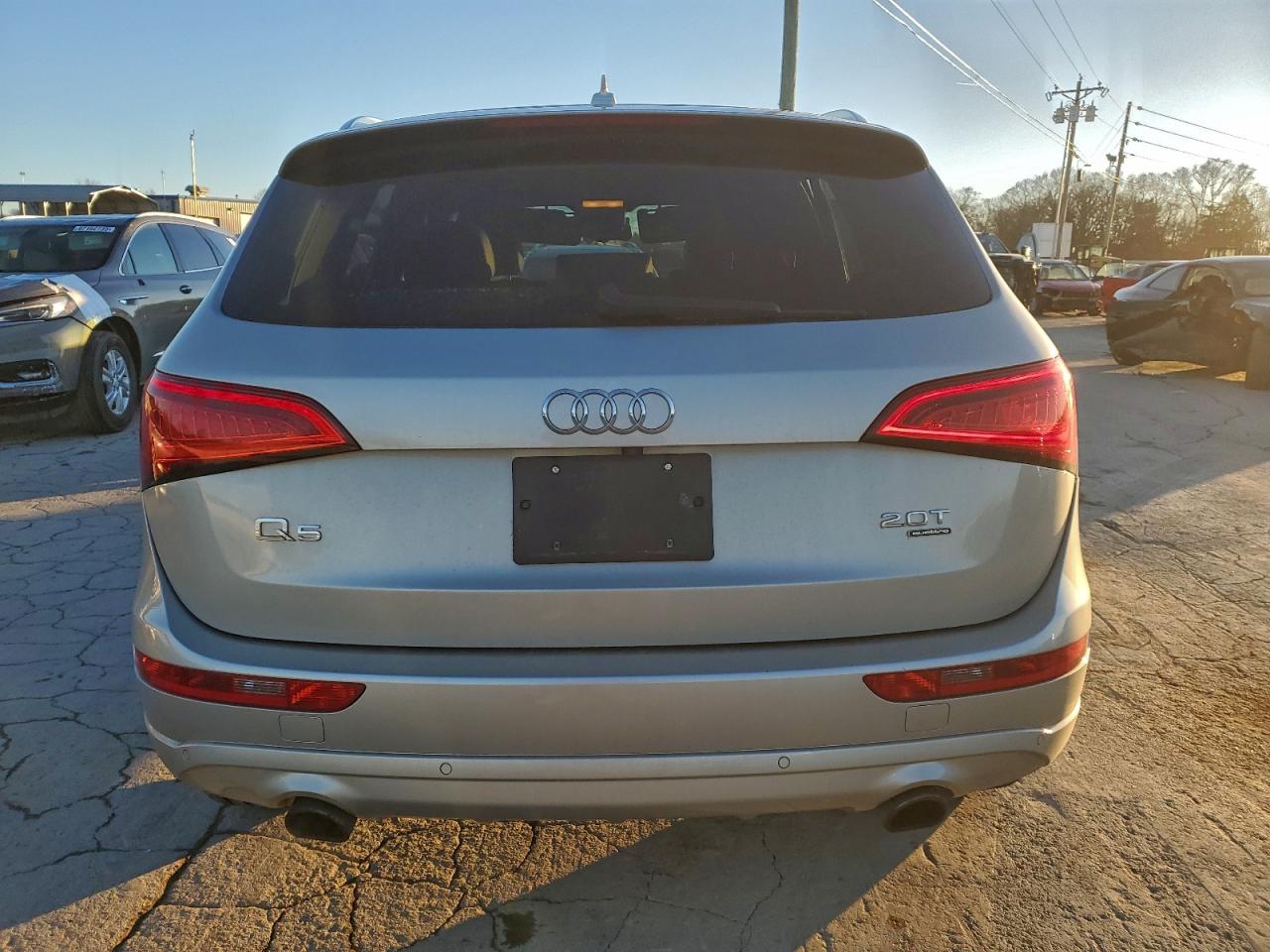 2013 AUDI Q5 PREMIUM PLUS photo 6