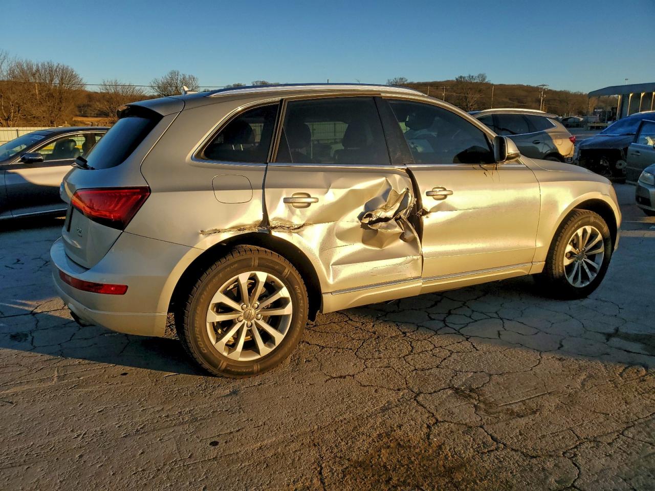 2013 AUDI Q5 PREMIUM PLUS photo 3