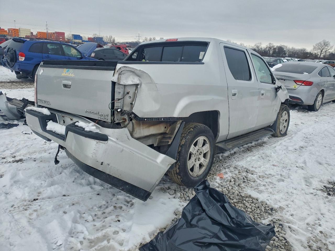 2011 HONDA RIDGELINE RTS photo 3