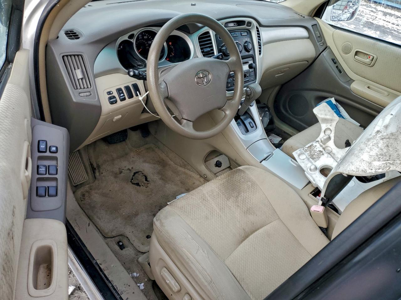 2007 TOYOTA HIGHLANDER photo 8