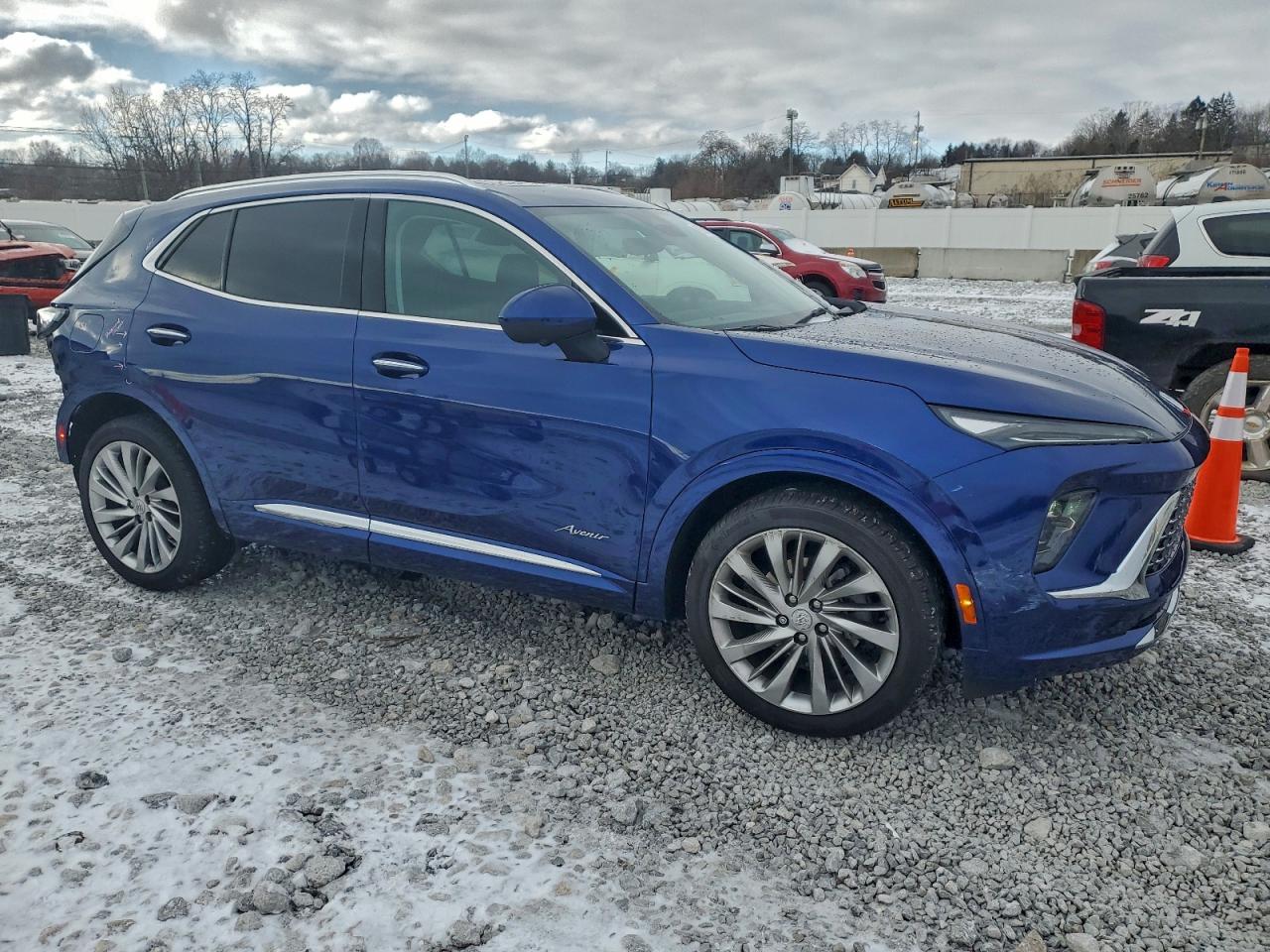 2025 BUICK ENVISION AVENIR photo 4
