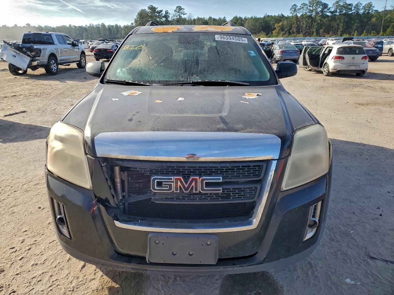 2012 GMC TERRAIN SLE photo 5