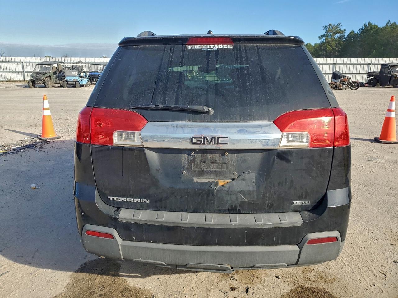 2012 GMC TERRAIN SLE photo 6