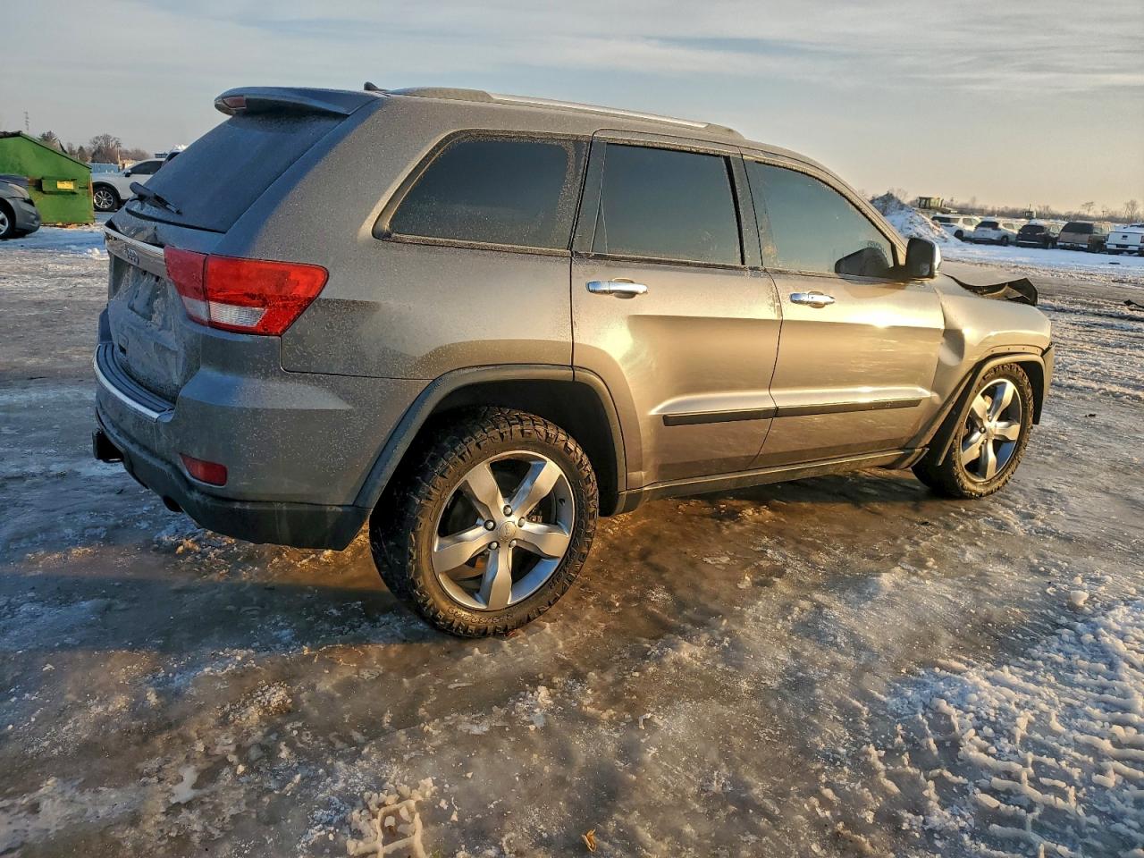 2012 JEEP GRAND CHEROKEE LIMITED photo 3