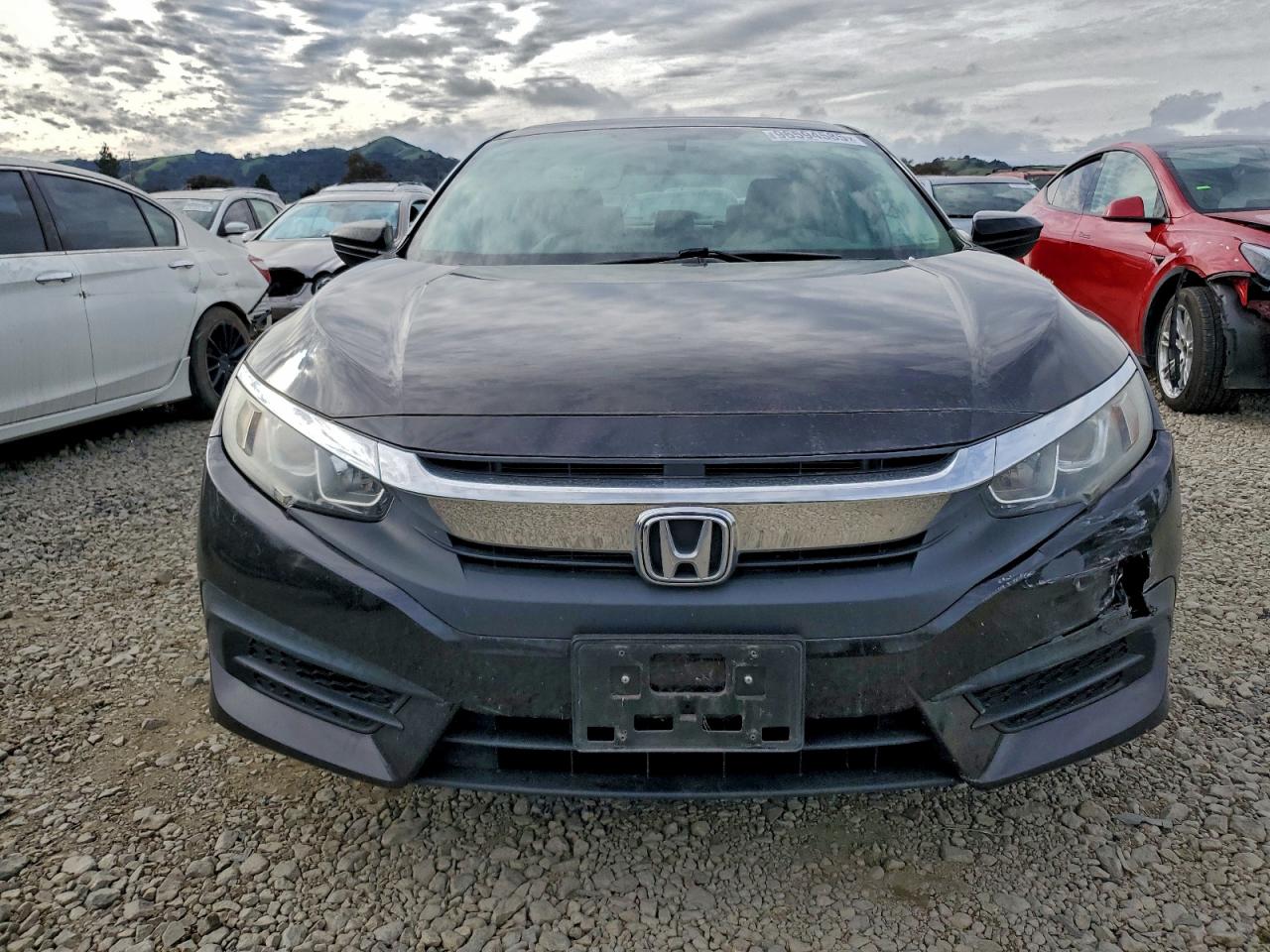 2016 HONDA CIVIC LX photo 5