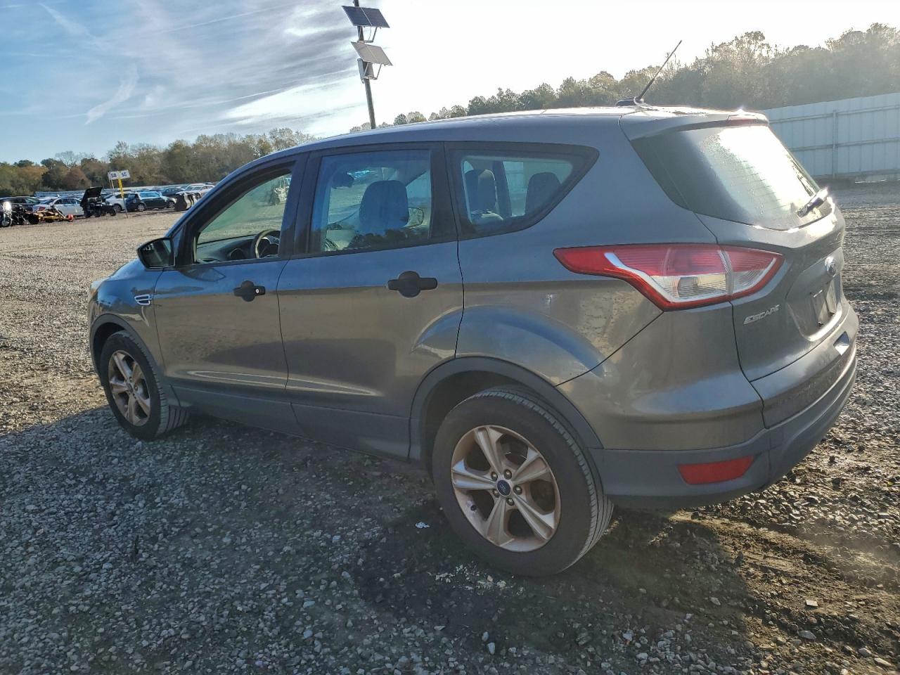 2014 FORD ESCAPE S photo 3