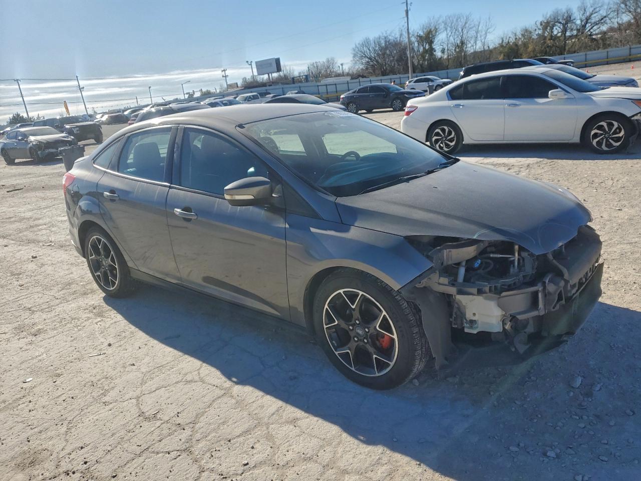 2013 FORD FOCUS SE photo 4