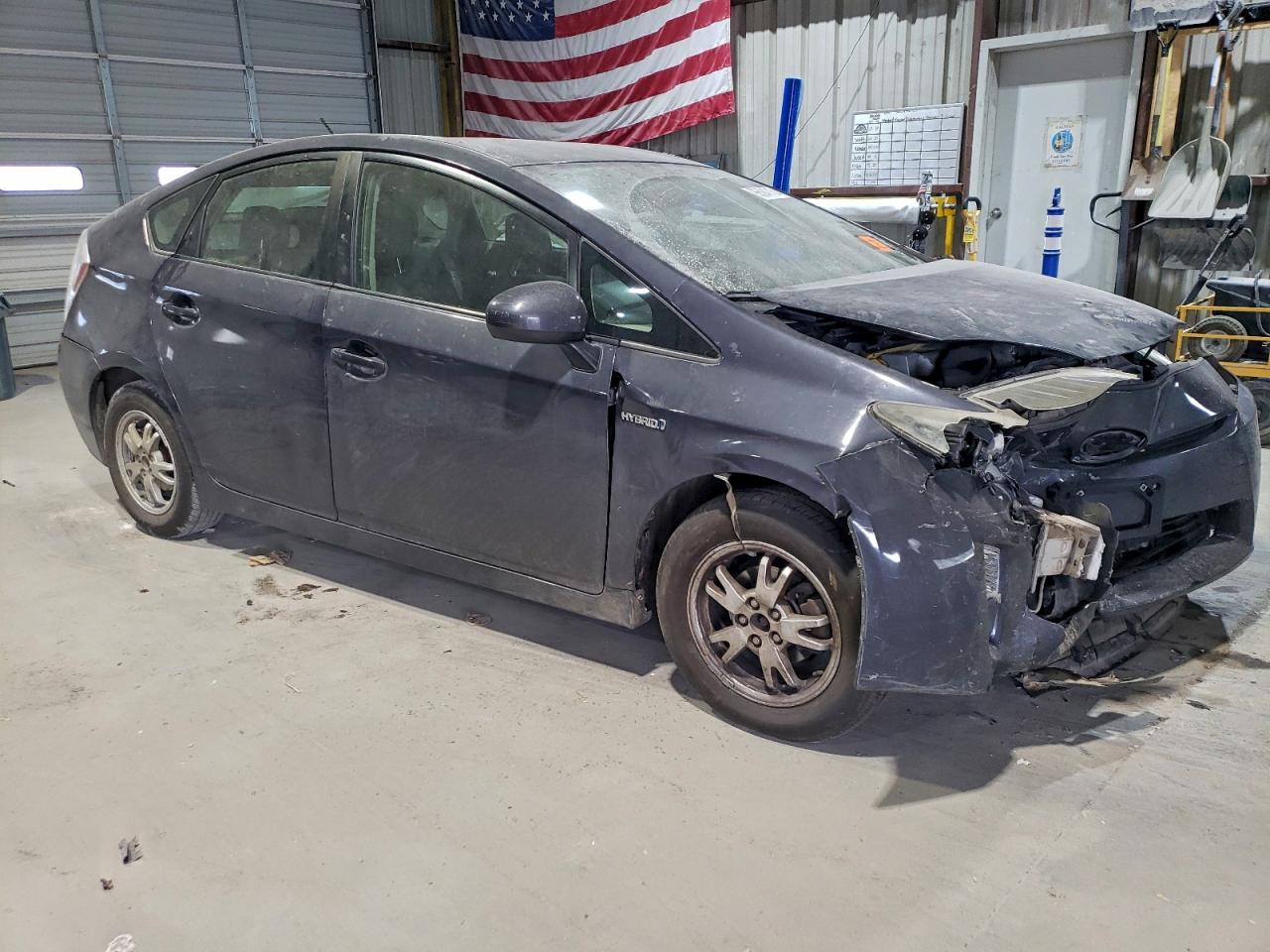 2011 TOYOTA PRIUS photo 4